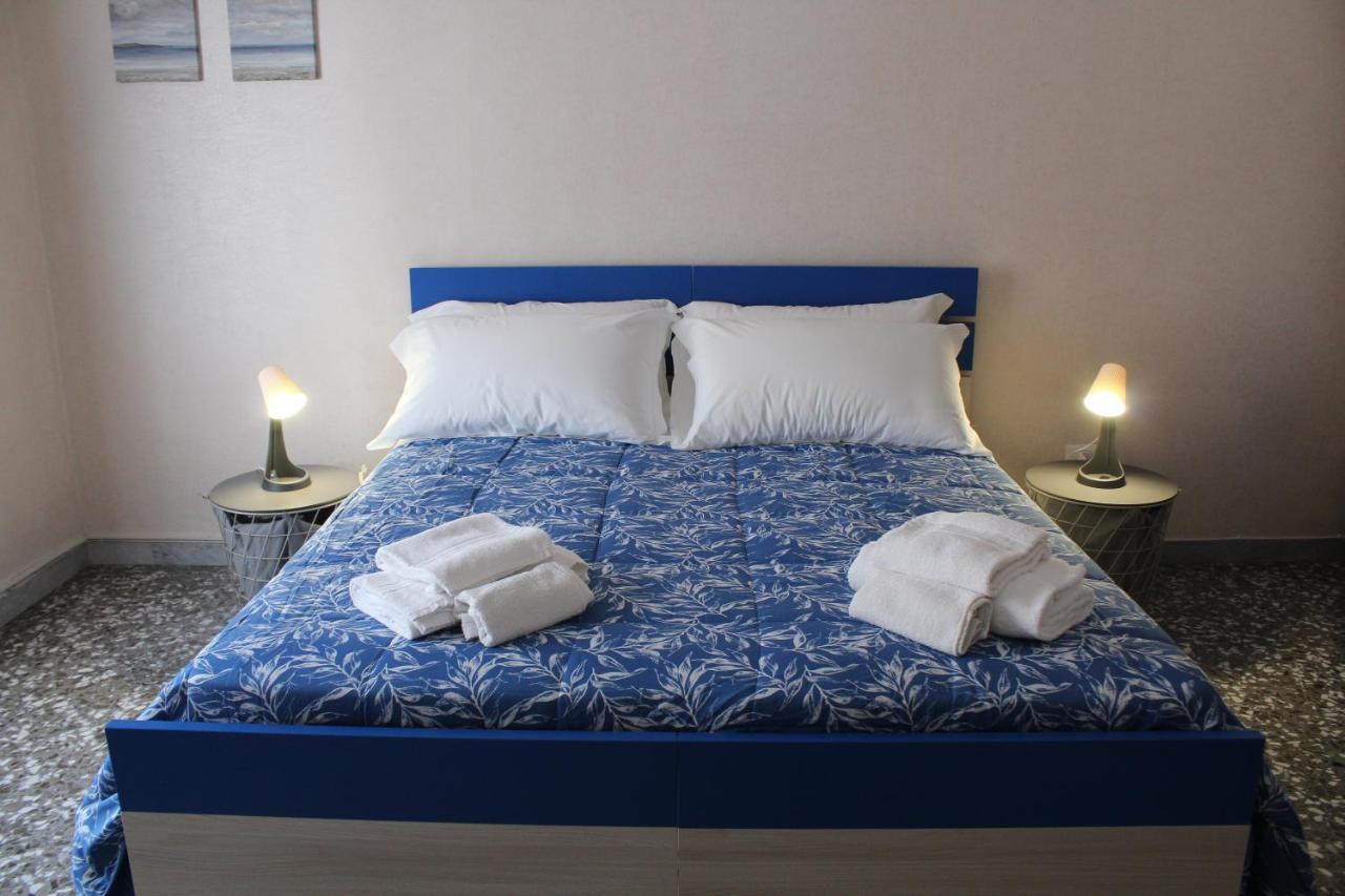 Abate Gimma Apartment 10 Minutes From St Nicholas Cathedral Bari Exterior foto